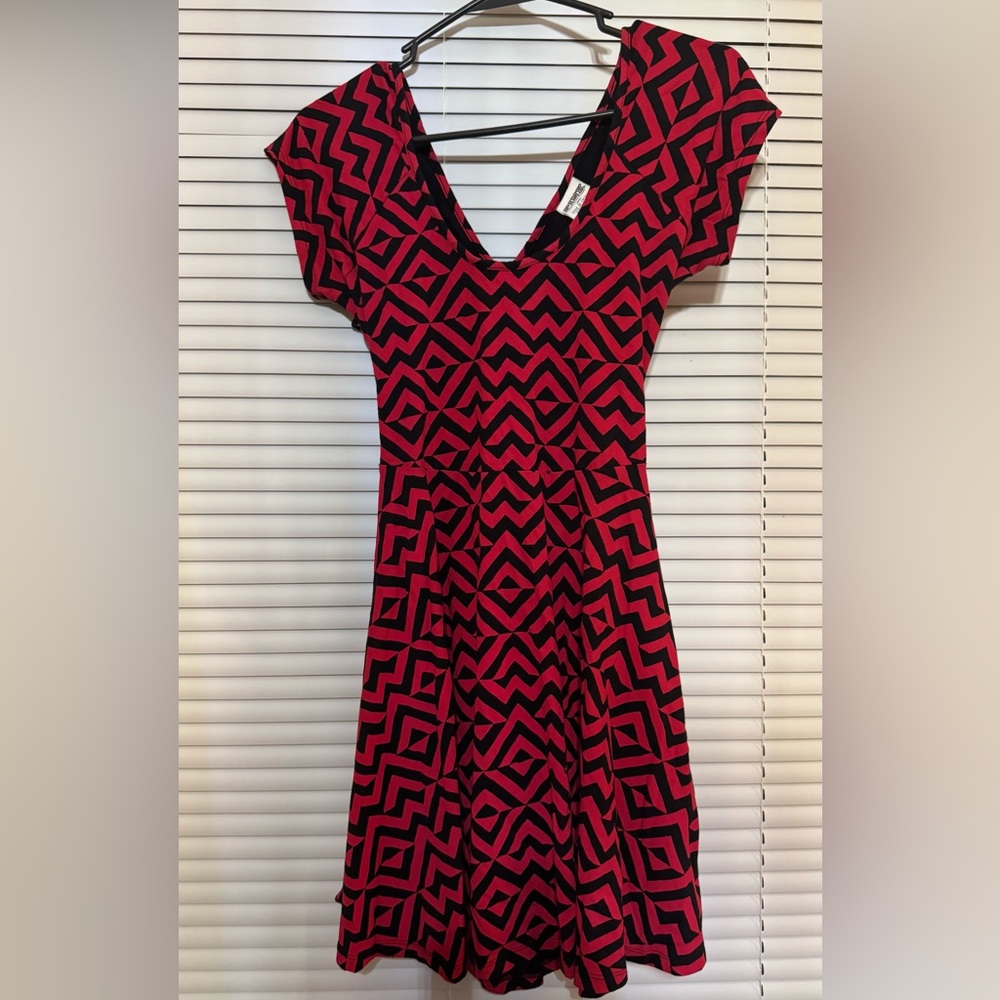 PINK Victoria's Secret Black and Red Geometric Mini Dress